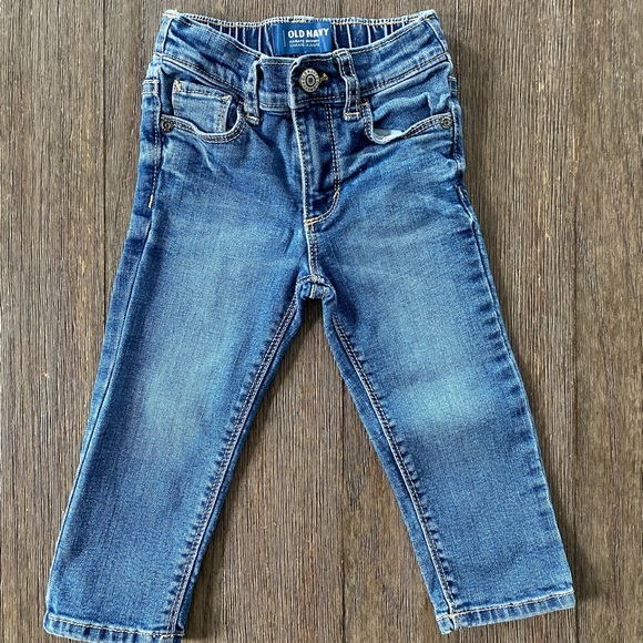 Old Navy jeans - Picture 2 of 5